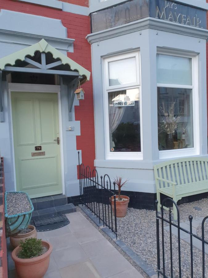 J'S Mayfair Guest House Blackpool Eksteriør bilde