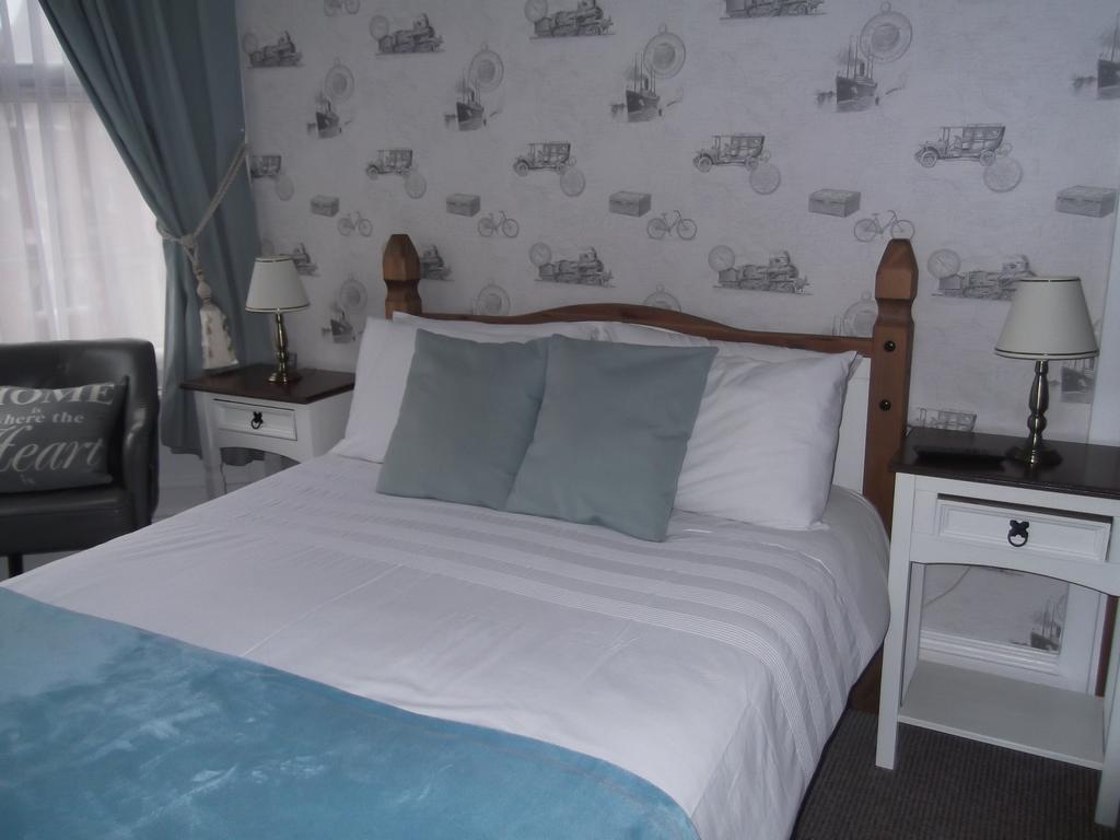 J'S Mayfair Guest House Blackpool Eksteriør bilde