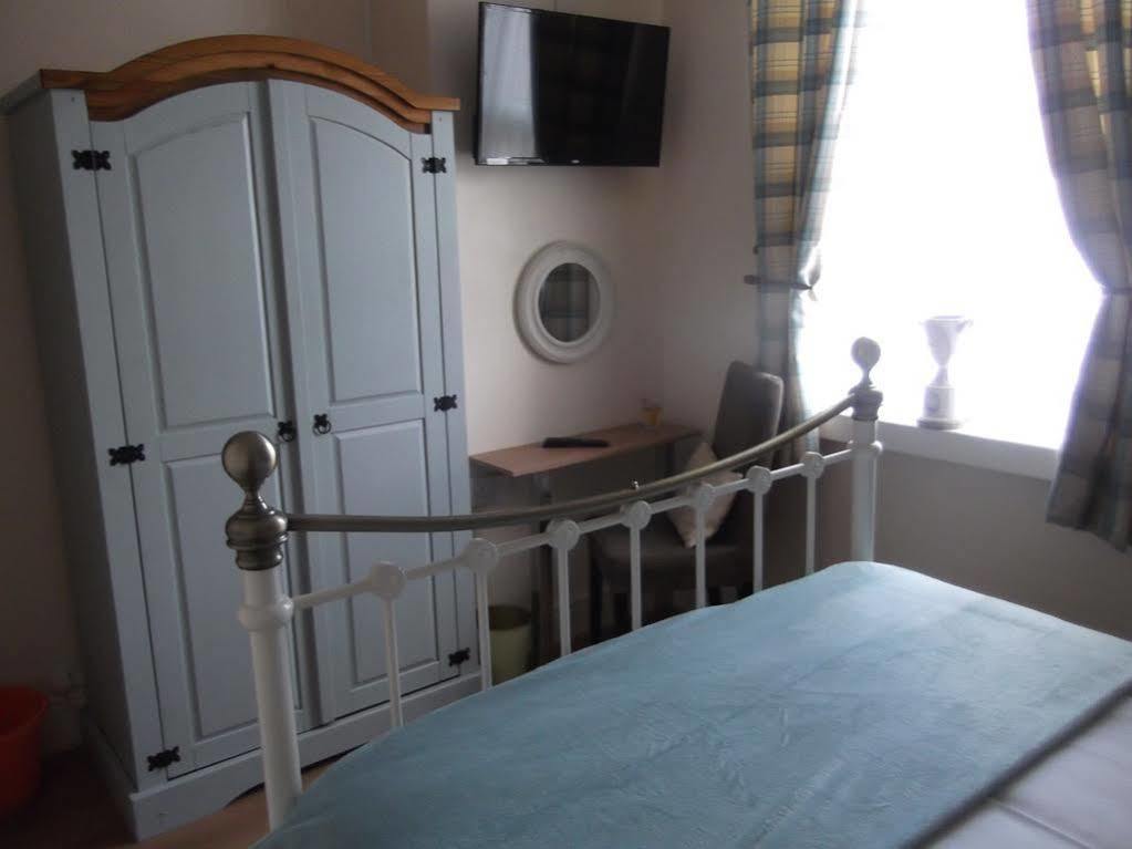 J'S Mayfair Guest House Blackpool Eksteriør bilde